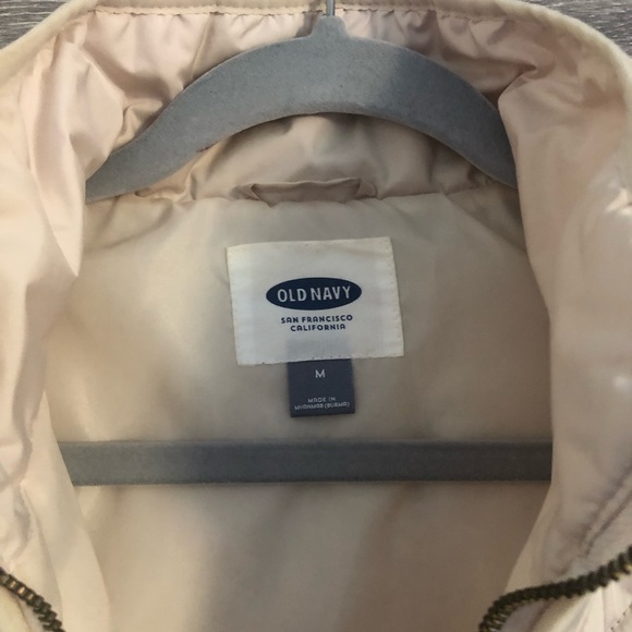 Old Navy Cream Vest - Picture 3 of 6